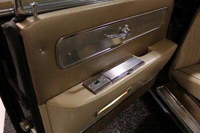 1963 Lincoln Continental   - Photo 43 - Fort Wayne, IN 46804