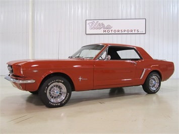 1965 Ford Mustang   - Photo 1 - Fort Wayne, IN 46804