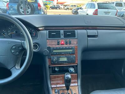 2002 Mercedes-Benz E 320   - Photo 21 - Los Angeles, CA 91306