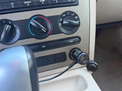 2006 Ford Freestyle SE   - Photo 73 - Los Angeles, CA 91306