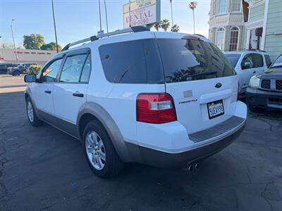 2006 Ford Freestyle SE   - Photo 30 - Los Angeles, CA 91306