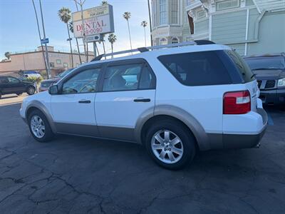 2006 Ford Freestyle SE   - Photo 10 - Los Angeles, CA 91306
