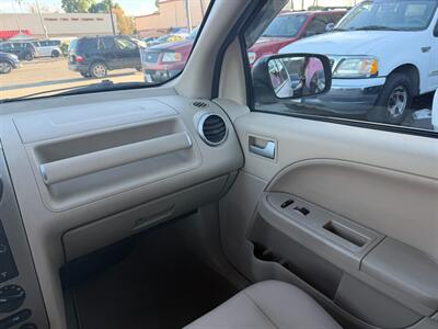 2006 Ford Freestyle SE   - Photo 46 - Los Angeles, CA 91306