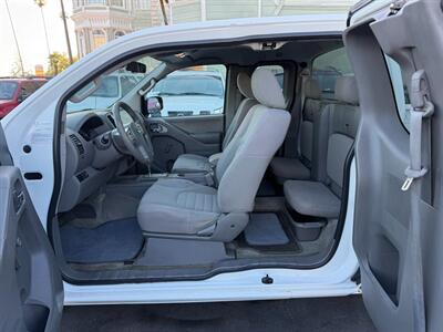 2015 Nissan Frontier S   - Photo 18 - Los Angeles, CA 91306