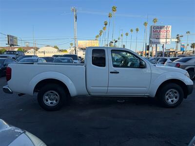 2015 Nissan Frontier S   - Photo 5 - Los Angeles, CA 91306