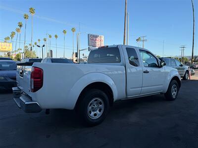 2015 Nissan Frontier S   - Photo 7 - Los Angeles, CA 91306