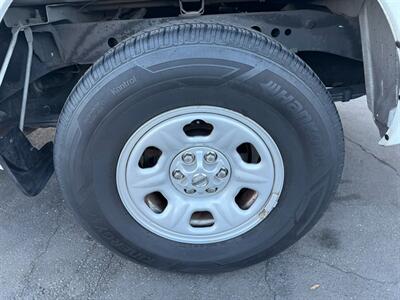 2015 Nissan Frontier S   - Photo 13 - Los Angeles, CA 91306
