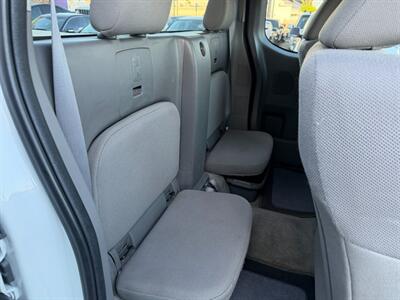 2015 Nissan Frontier S   - Photo 45 - Los Angeles, CA 91306