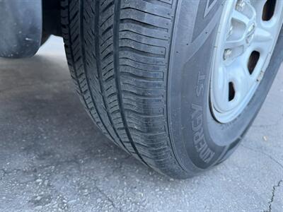 2015 Nissan Frontier S   - Photo 14 - Los Angeles, CA 91306