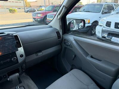 2015 Nissan Frontier S   - Photo 22 - Los Angeles, CA 91306
