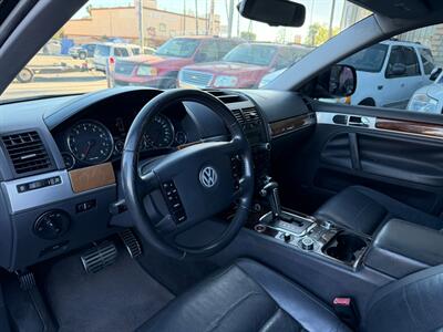 2008 Volkswagen Touareg 2 V8 FSI - Photo 16 - Los Angeles, CA 91306