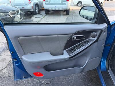 2005 Hyundai ELANTRA GT   - Photo 15 - Los Angeles, CA 91306