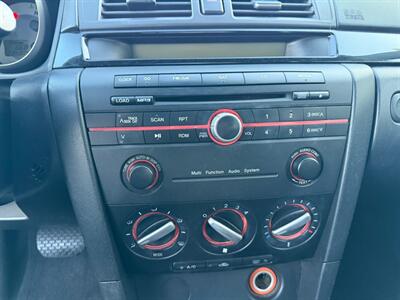 2009 Mazda Mazda3 i Sport   - Photo 46 - Los Angeles, CA 91306