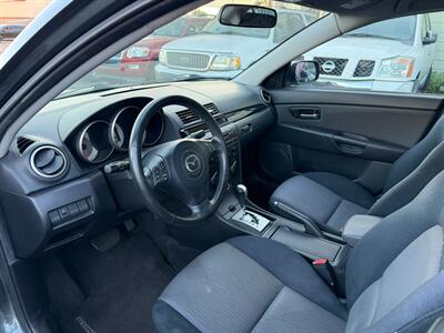 2009 Mazda Mazda3 i Sport   - Photo 16 - Los Angeles, CA 91306