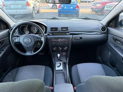 2009 Mazda Mazda3 i Sport   - Photo 19 - Los Angeles, CA 91306