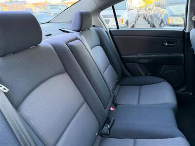 2009 Mazda Mazda3 i Sport   - Photo 41 - Los Angeles, CA 91306