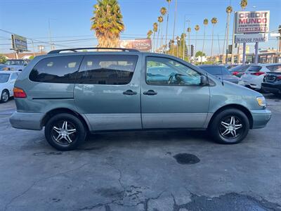 2000 Toyota Sienna CE   - Photo 36 - Los Angeles, CA 91306