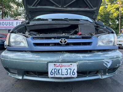 2000 Toyota Sienna CE   - Photo 68 - Los Angeles, CA 91306