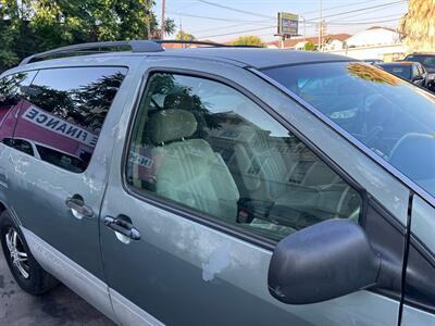2000 Toyota Sienna CE   - Photo 74 - Los Angeles, CA 91306