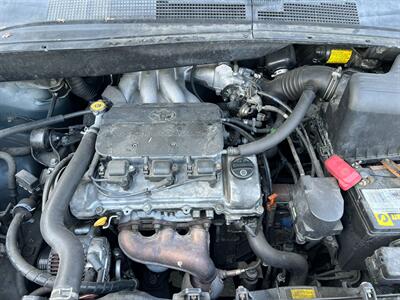 2000 Toyota Sienna CE   - Photo 60 - Los Angeles, CA 91306