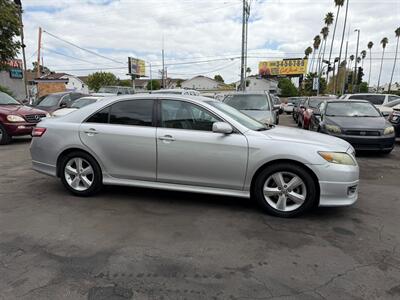 2010 Toyota Camry SE - Photo 4 - Los Angeles, CA 91306