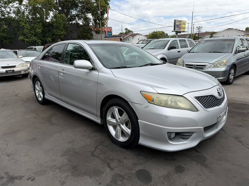 2010 Toyota Camry SE  