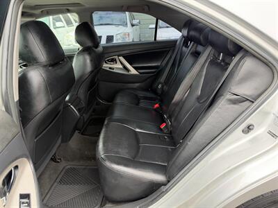 2010 Toyota Camry SE - Photo 18 - Los Angeles, CA 91306