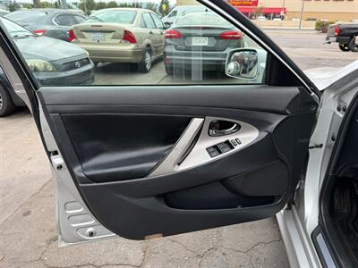 2010 Toyota Camry SE - Photo 15 - Los Angeles, CA 91306