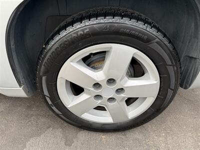 2011 Chevrolet HHR LT - Photo 13 - Los Angeles, CA 91306