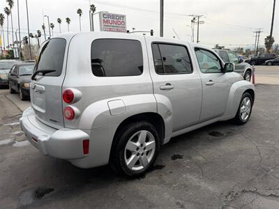 2011 Chevrolet HHR LT - Photo 6 - Los Angeles, CA 91306