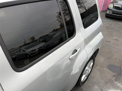 2011 Chevrolet HHR LT - Photo 56 - Los Angeles, CA 91306