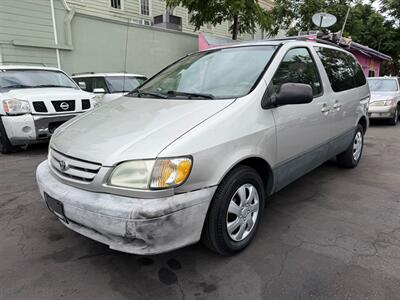 2002 Toyota Sienna CE - Photo 12 - Los Angeles, CA 91306