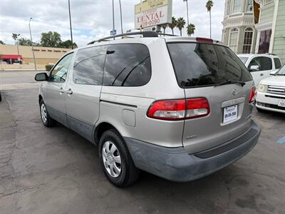 2002 Toyota Sienna CE - Photo 10 - Los Angeles, CA 91306
