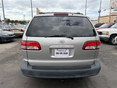 2002 Toyota Sienna CE - Photo 9 - Los Angeles, CA 91306