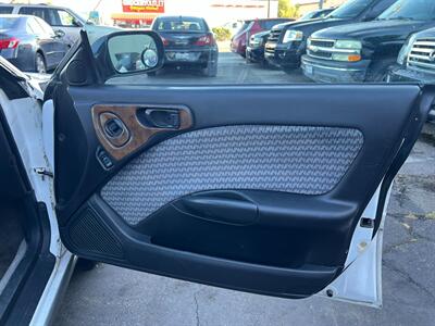 1999 Subaru Legacy Outback   - Photo 39 - Los Angeles, CA 91306