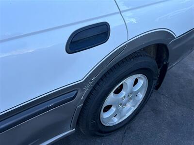 1999 Subaru Legacy Outback   - Photo 58 - Los Angeles, CA 91306
