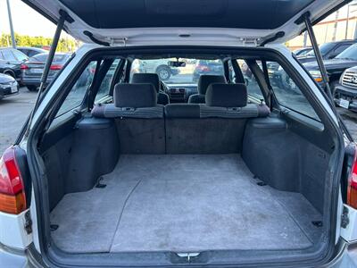 1999 Subaru Legacy Outback   - Photo 20 - Los Angeles, CA 91306