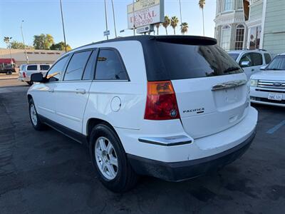 2006 Chrysler Pacifica Touring - Photo 9 - Los Angeles, CA 91306