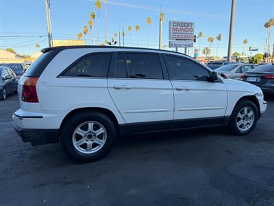 2006 Chrysler Pacifica Touring - Photo 5 - Los Angeles, CA 91306