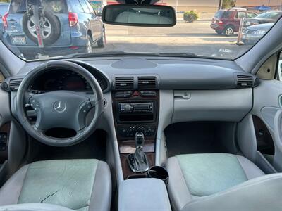 2004 Mercedes-Benz C 240   - Photo 19 - Los Angeles, CA 91306