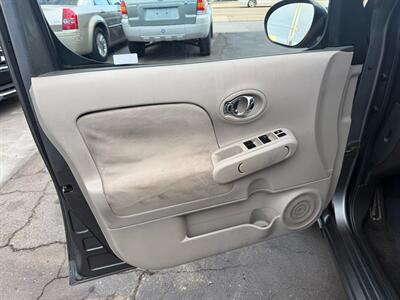 2010 Nissan cube 1.8 S   - Photo 15 - Los Angeles, CA 91306