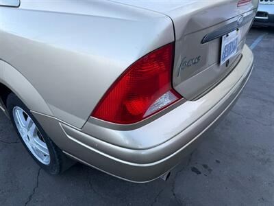 2000 Ford Focus SE - Photo 60 - Los Angeles, CA 91306