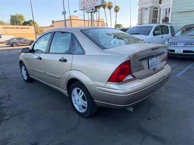 2000 Ford Focus SE - Photo 32 - Los Angeles, CA 91306