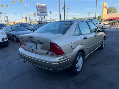2000 Ford Focus SE - Photo 33 - Los Angeles, CA 91306