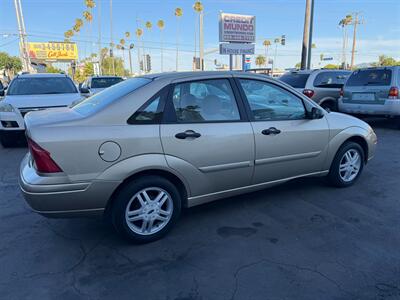 2000 Ford Focus SE - Photo 34 - Los Angeles, CA 91306
