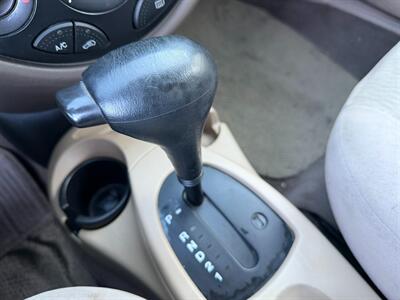 2000 Ford Focus SE - Photo 48 - Los Angeles, CA 91306