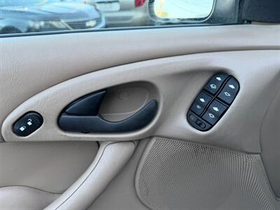 2000 Ford Focus SE - Photo 49 - Los Angeles, CA 91306