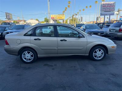 2000 Ford Focus SE - Photo 35 - Los Angeles, CA 91306