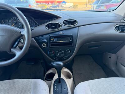 2000 Ford Focus SE - Photo 22 - Los Angeles, CA 91306