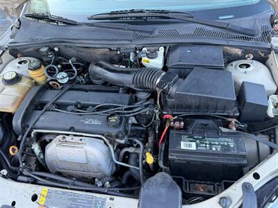 2000 Ford Focus SE - Photo 53 - Los Angeles, CA 91306